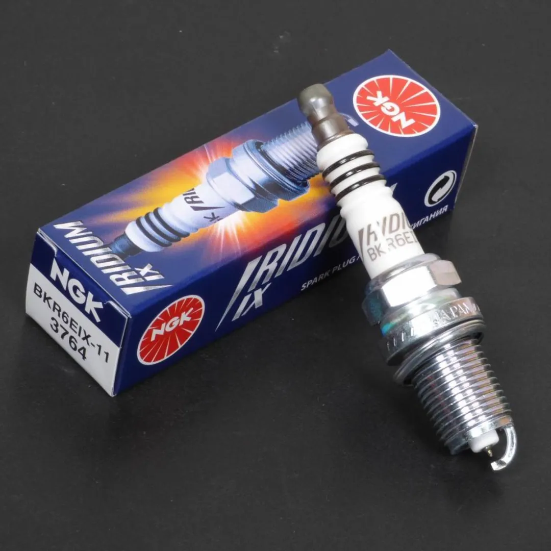 NGK BKR6EIX-11 Bougie
