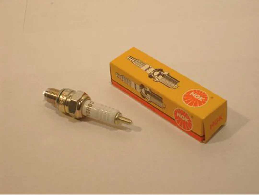 NGK C8HSA Bougie - Wit