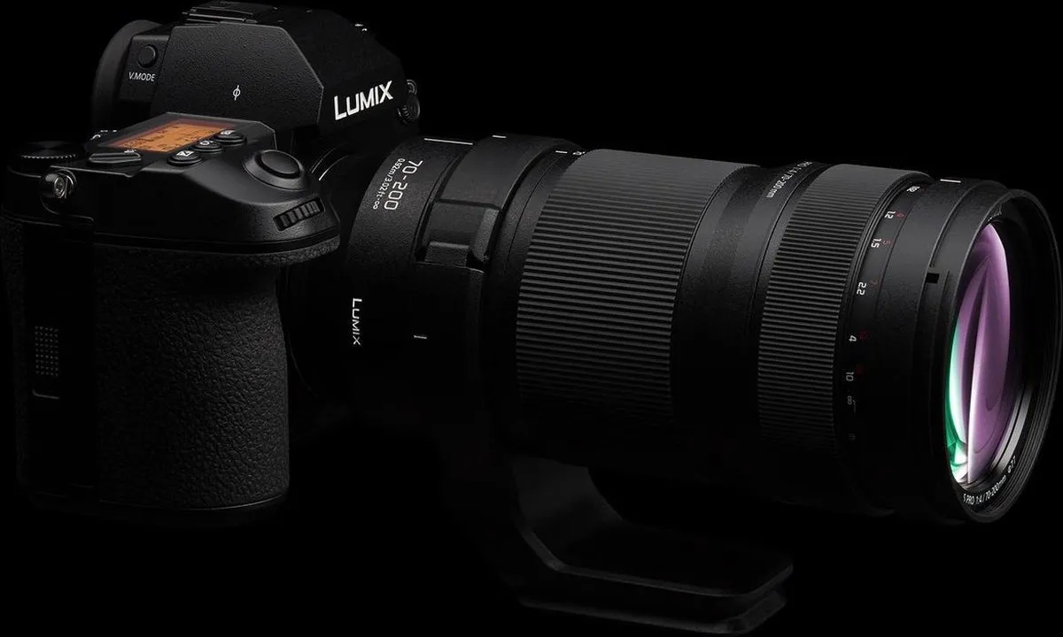 Panasonic Lumix S PRO 70-200mm f/4.0 O.I.S. S-R70200E