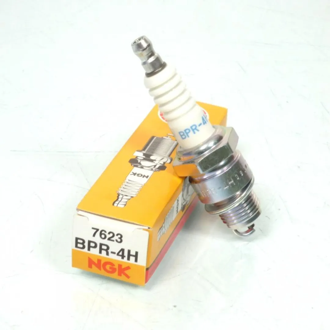 NGK BPR-4H Bougie - Wit