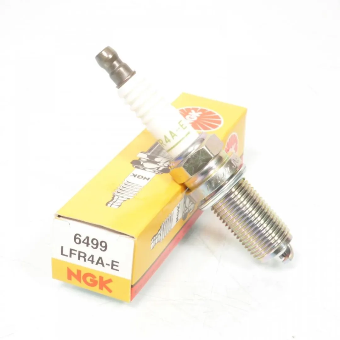 NGK Bougie LR4A-E 6499