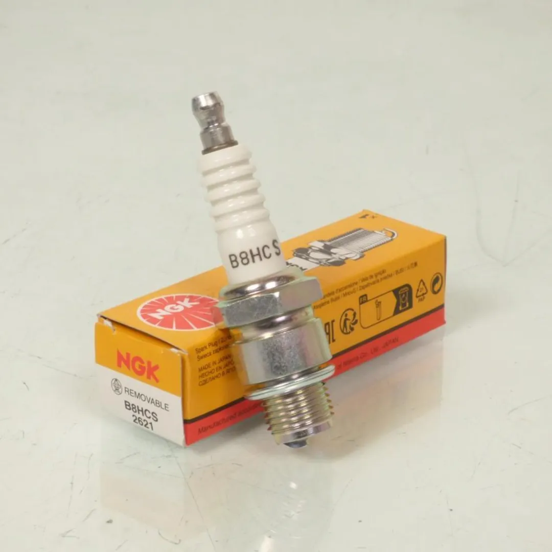 NGK Bougie B8HCS voor Suzuki 350 T 2T