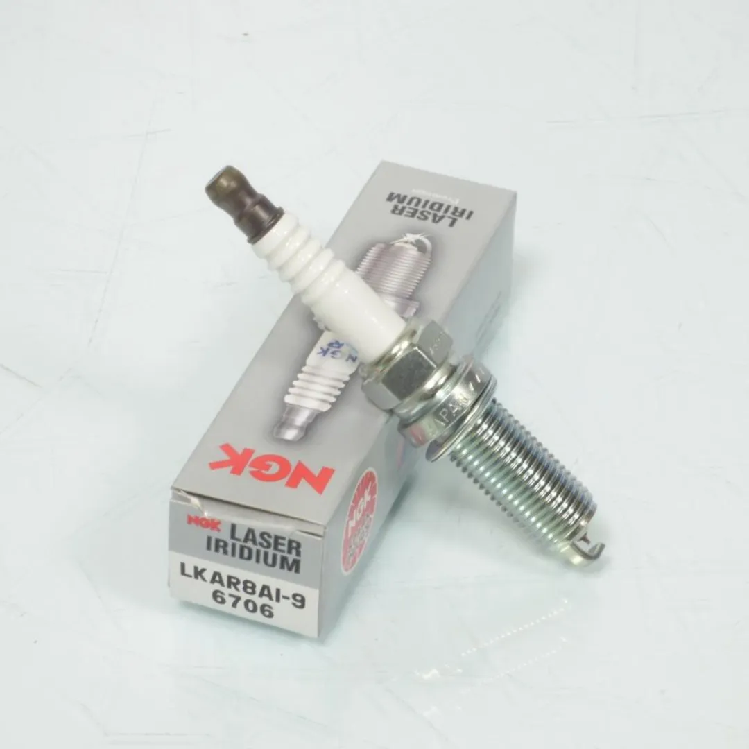 NGK Bougie D'Allumage KTM 690 SM 2007+