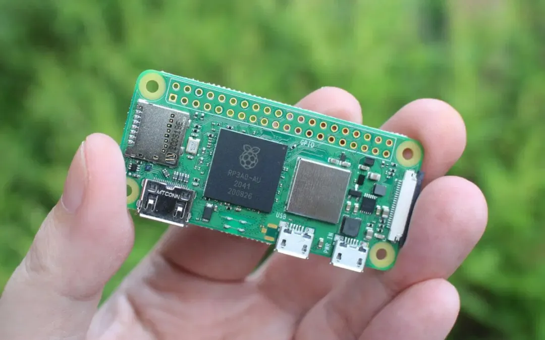 Raspberry Pi Zero 2 W - 512MB