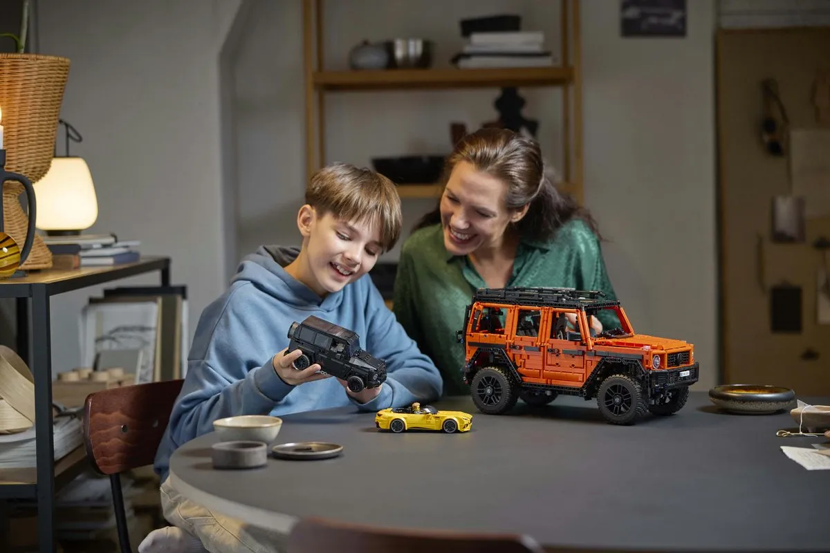 LEGO Technic Mercedes-Benz G 500 42177 - 2891 Stukken - afbeelding 6 van 6