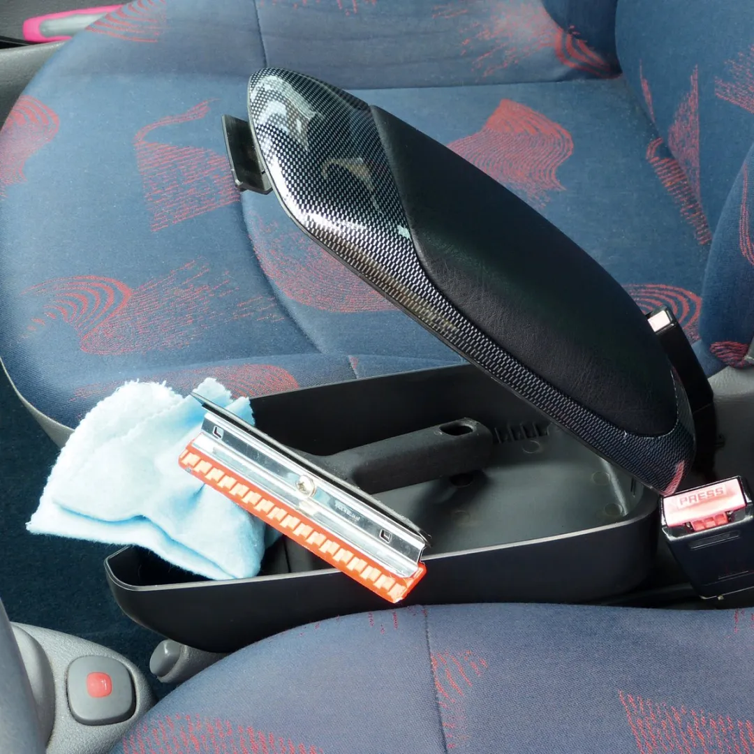 Carpoint Armsteun Middenconsole - Zwart & Carbon - 24-30cm Hoogte - 8-13cm Breedte