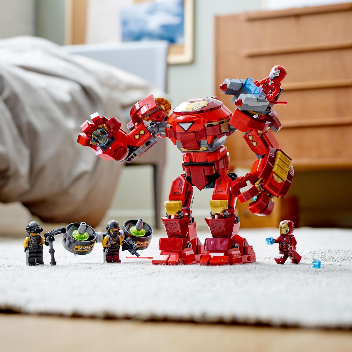 LEGO Marvel Avengers Iron Man Hulkbuster versus A.I.M. Agent - 76164