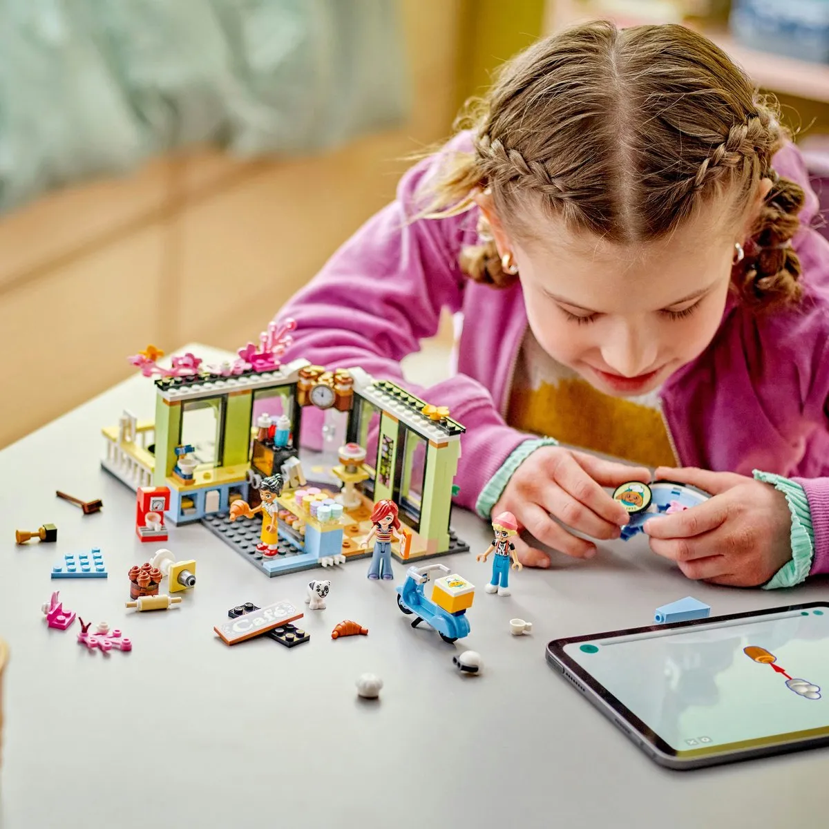 LEGO Friends Heartlake City Café 42618 - 426 Stukken
