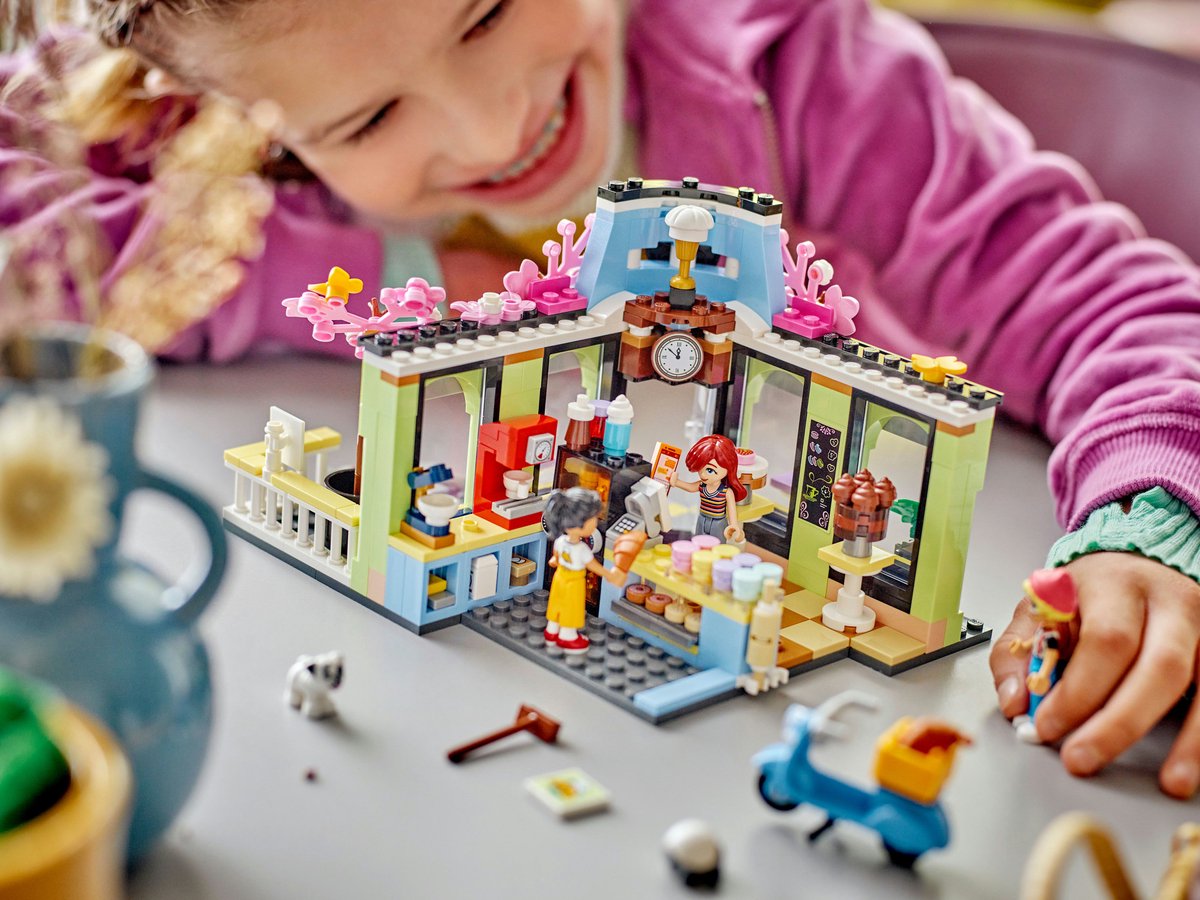 LEGO Friends Heartlake City café 42618