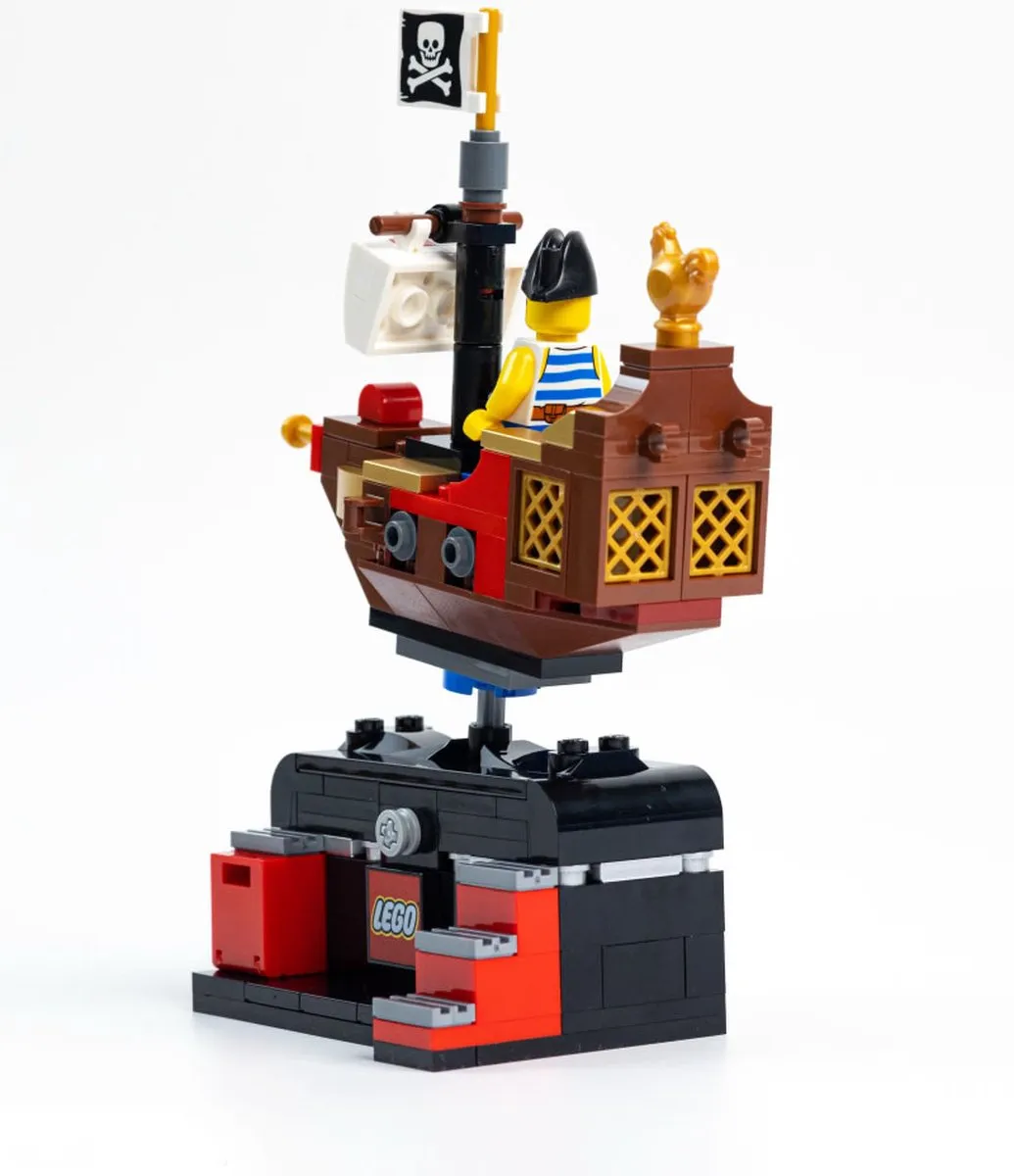LEGO VIP Avontuurlijke Piratenrit 6427895 - 4 Minifiguren