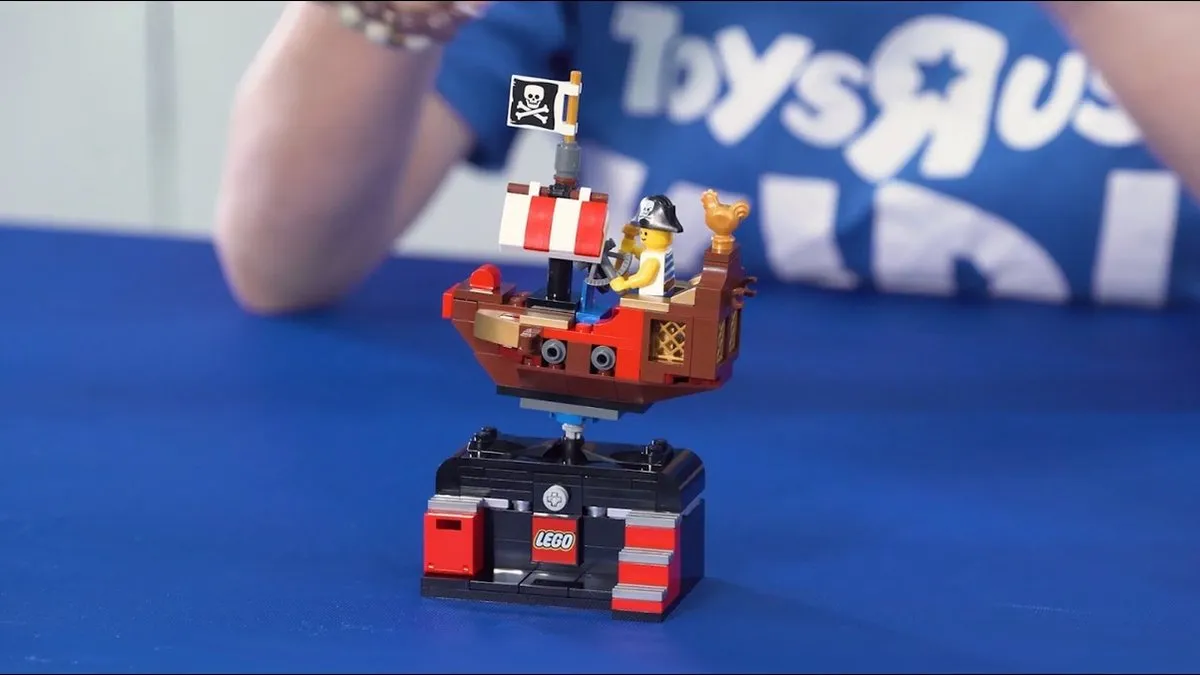 LEGO VIP Avontuurlijke Piratenrit 6427895 - 4 Minifiguren