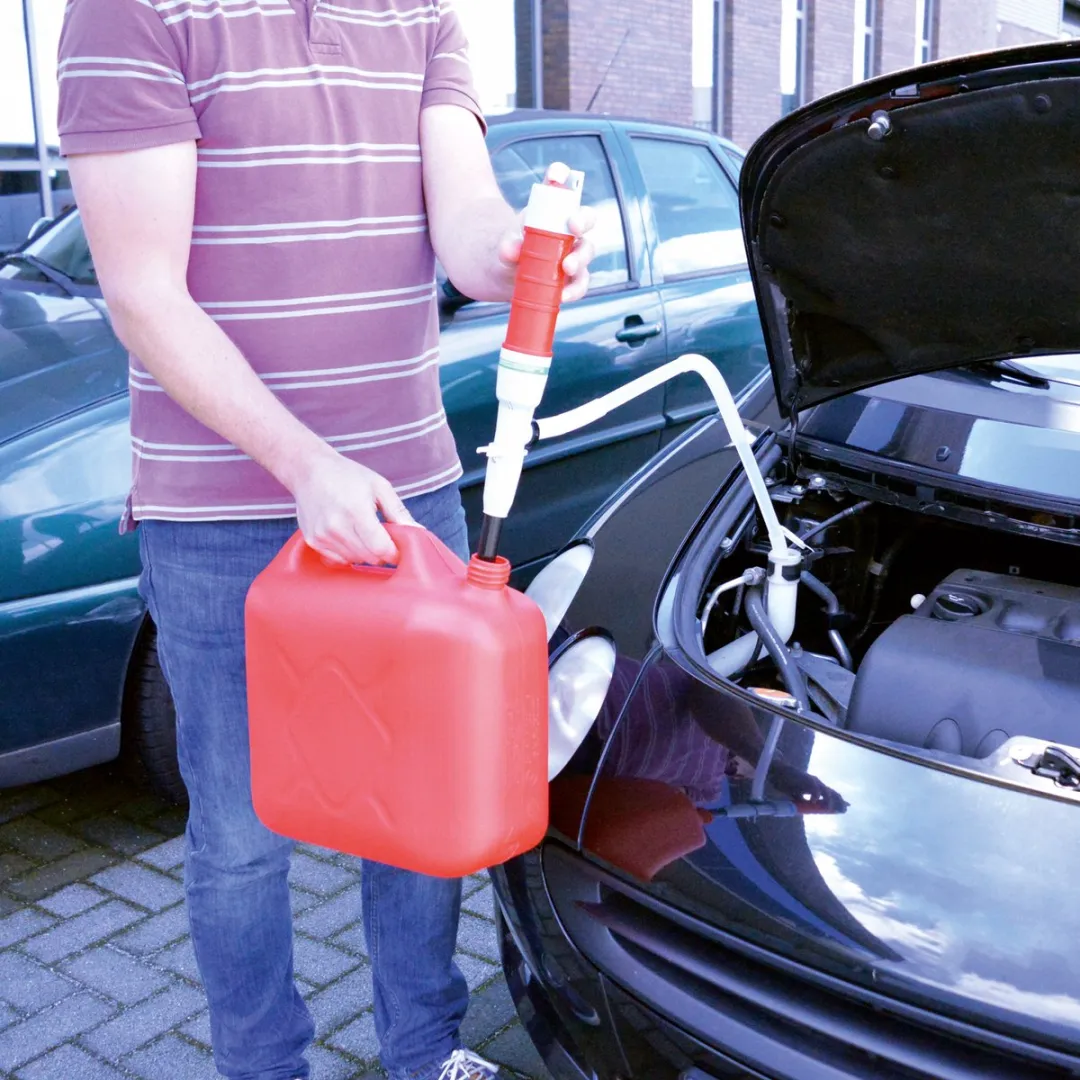 Carpoint Siphon Pomp Rood - Universeel Benzine/Diesel