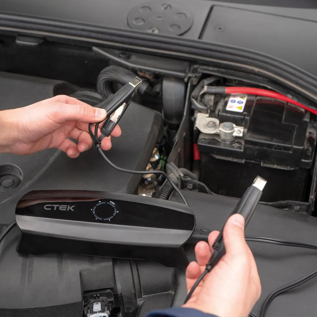 CTEK CS ONE volautomatische intelligente acculader met APTO™ technologie