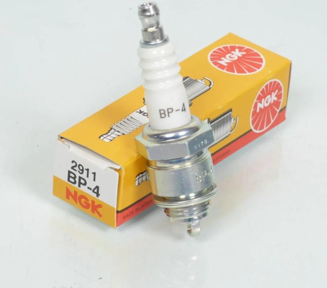 NGK Bougie Mobylette Sachs 30 Saxonette Classic