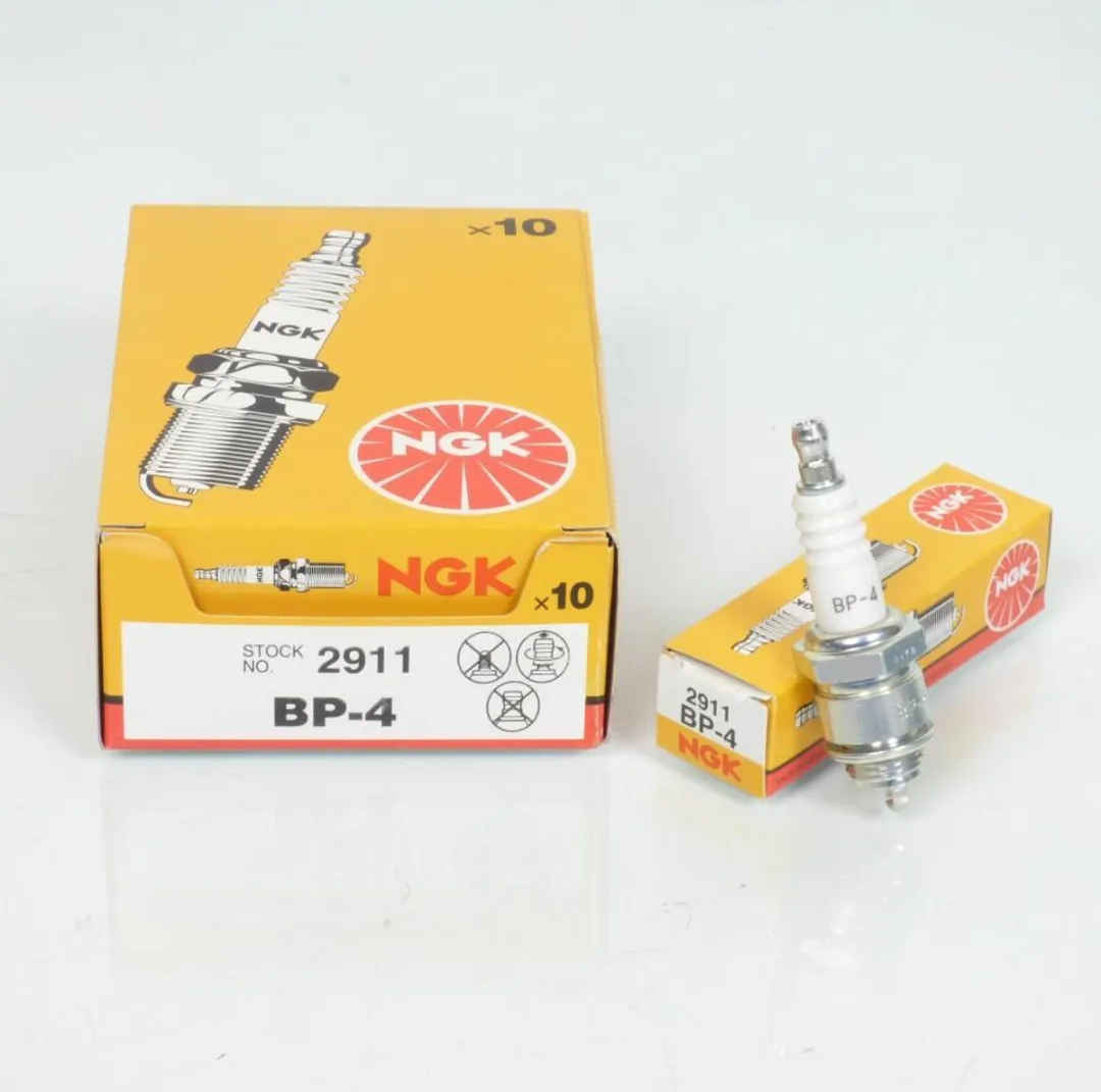 NGK Bougie Mobylette Sachs 30 Saxonette Classic - 10 Stuks - Wit