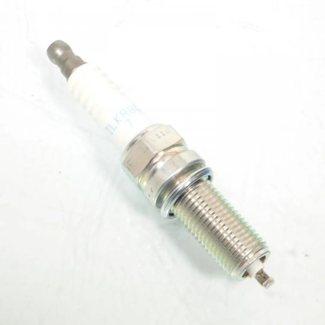 NGK ILKR8Q7 Bougie