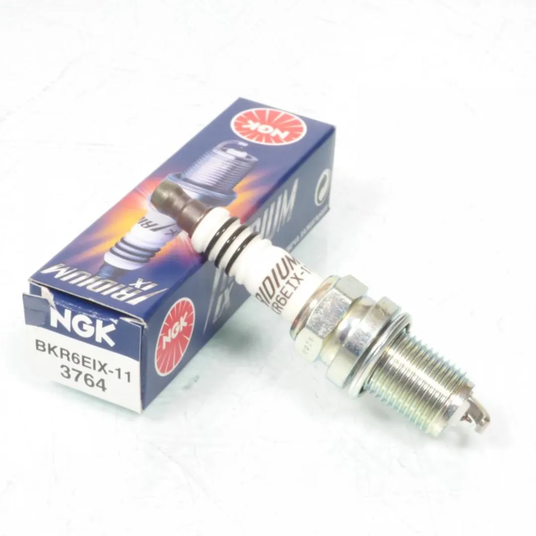 NGK BKR6EIX-11 Bougie