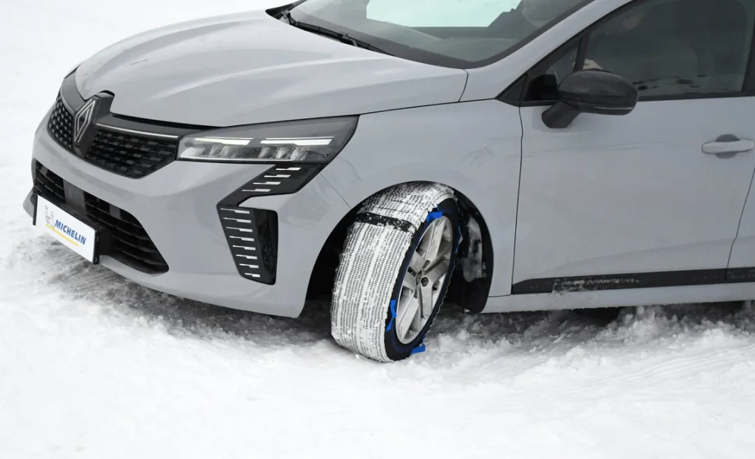 Michelin Sneeuwsokken SOS Grip X7 - 195/80 R15 t/m 235/65 R15