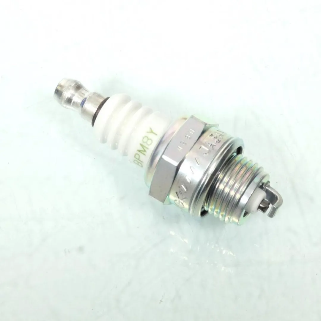 NGK Bougie BPM8Y - Wit