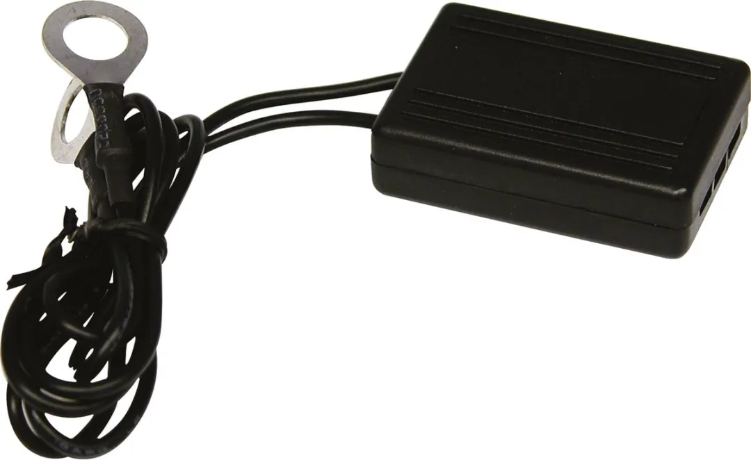Carpoint Overspanningsbeveiliging 12V 0635855