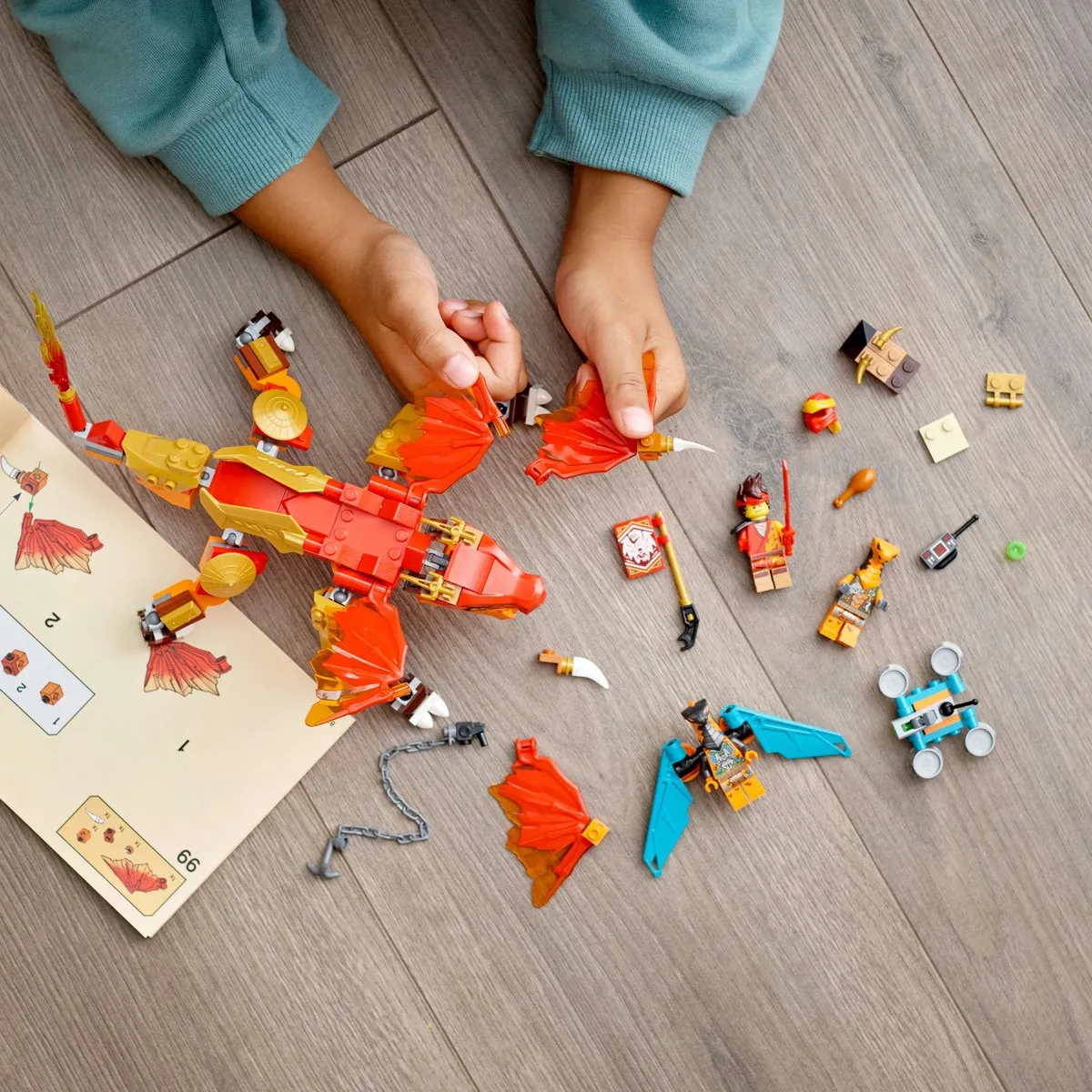 LEGO Ninjago Kai's Vuurdraak EVO 71762 - 204 Stukken