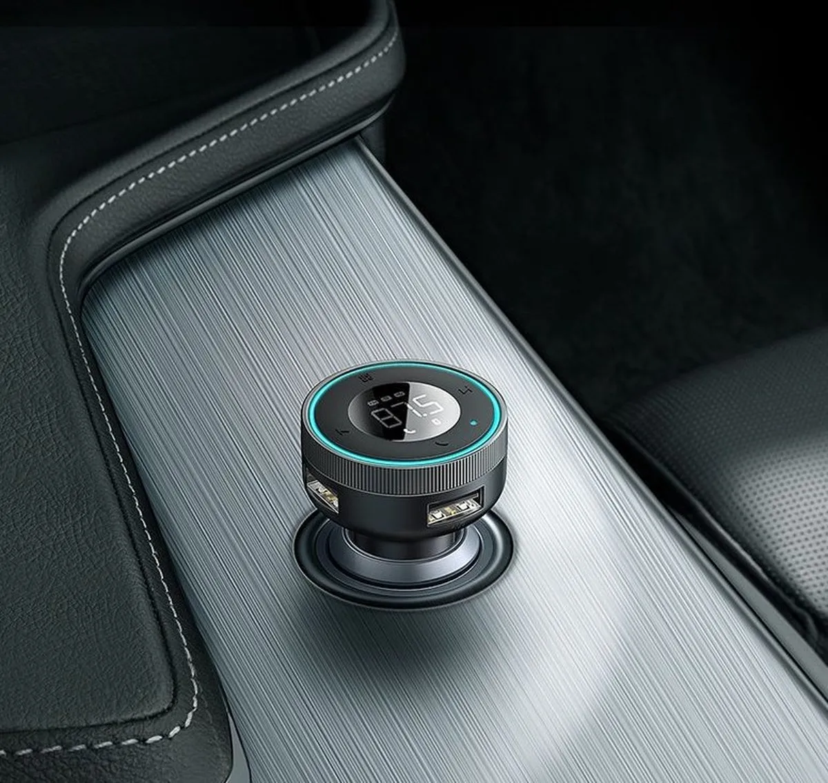 Baseus - Enjoy - FM-zender LED-autolader 2x USB / 3,5 mm jack draadloze MP3-speler Bluetooth 5.0 3.4A zwart - (CCLH-01)