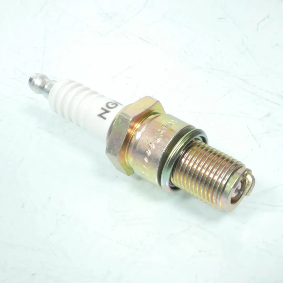 NGK Bougie B10EV - 4 Stuks - Wit