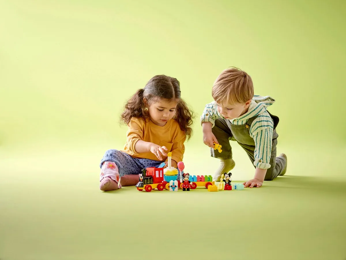 LEGO DUPLO Mickey & Minnie Verjaardagstrein 10941 - 564 Stukken