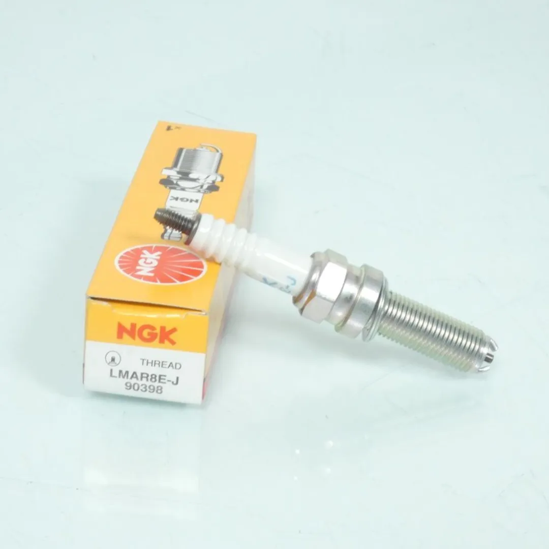 NGK LMAR8E-J Bougie - Yamaha 250 YZ-FX na 2021 - Wit