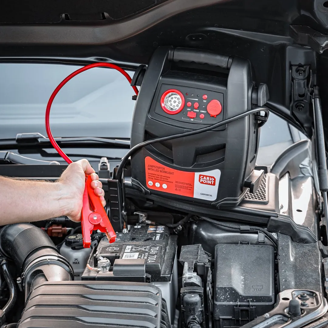 Carpoint Jumpstarter 250A 7000mAh - Rood