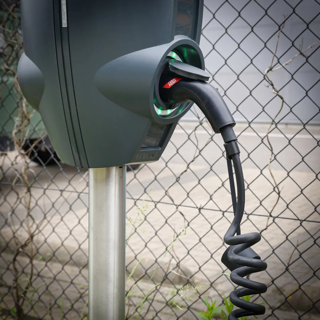 Carpoint Spiraal Laadkabel Type 2 - 32A 7kW 6m - Zwart