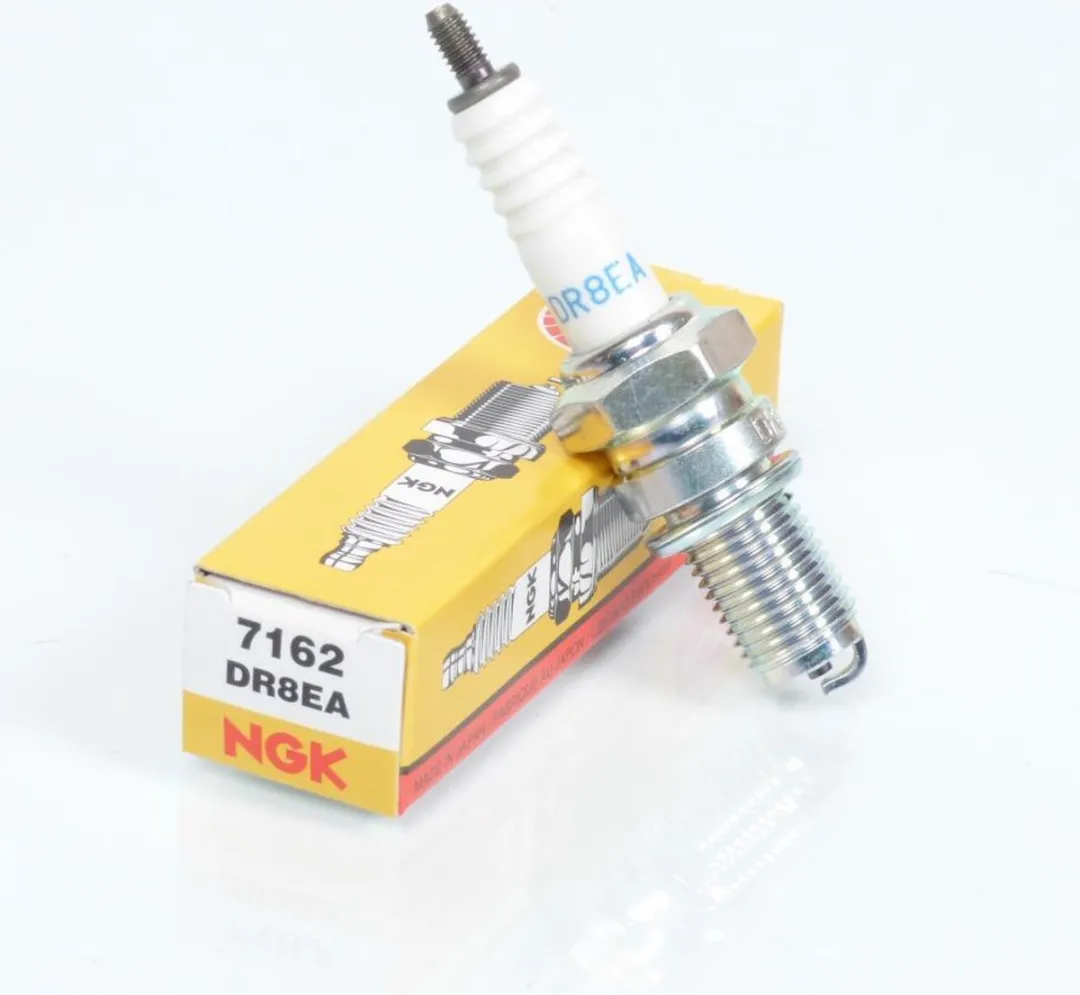 NGK Bougie DR8EA voor Axroads 300 SP Quad 2004-2005