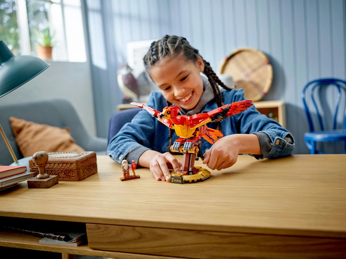 LEGO Harry Potter Felix, de feniks van Perkamentus - 76394