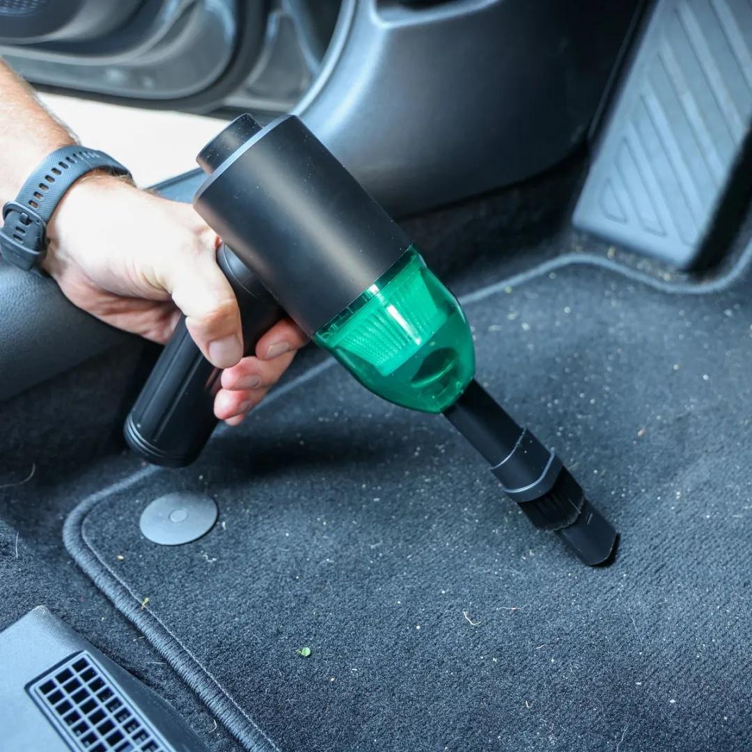 Carpoint Oplaadbare Stofzuiger Luchtblazer - Universeel - Zwart - afbeelding 6 van 6
