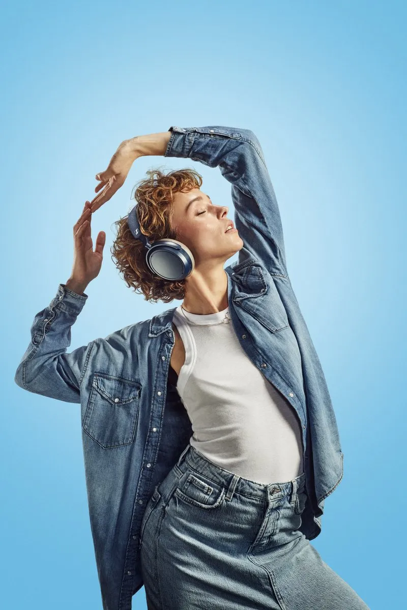 Sennheiser MOMENTUM 4 Draadloze Koptelefoon - Noise Cancelling - 60u - Denim
