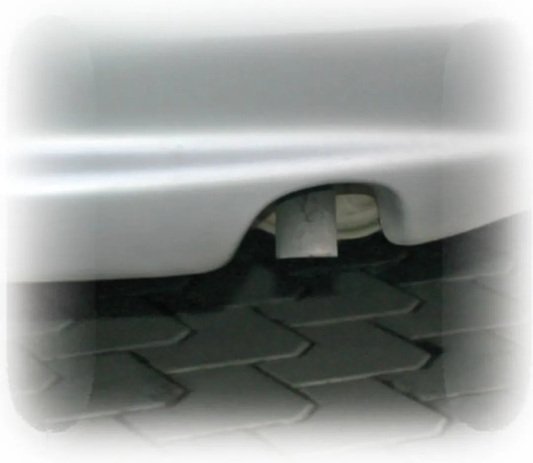 Lampa TS-60 Gepolijste RVS Uitlaat Eindpijp – Speciaal voor Gebogen Uitlaatsystemen – Universeel Passend voor Ø 37–49 mm – Duurzaam en Eenvoudig te Monteren – Sportieve Uitstraling