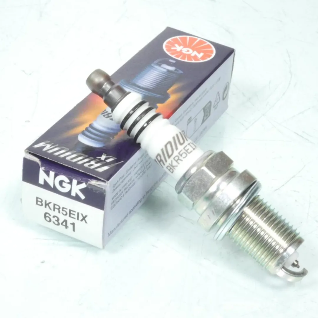 NGK Bougie BKR5EIX - Wit