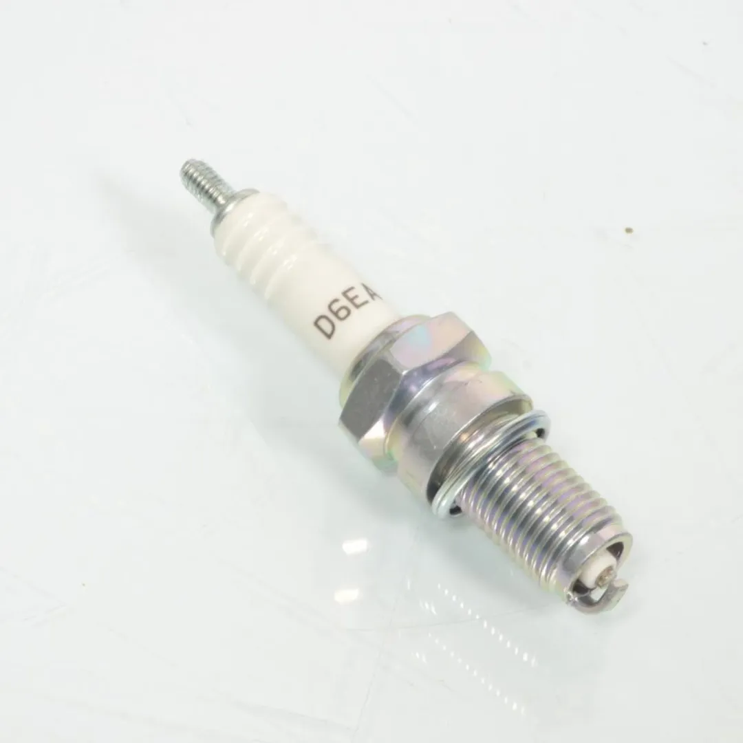 NGK Bougie D6EA 7512 - Wit