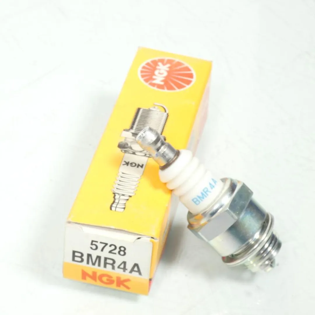 NGK BMR4A Bougie - 2 Stuks