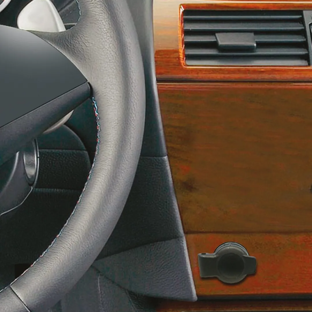 Carpoint Inbouw Contactdoos 12-24V 20A - Zwart