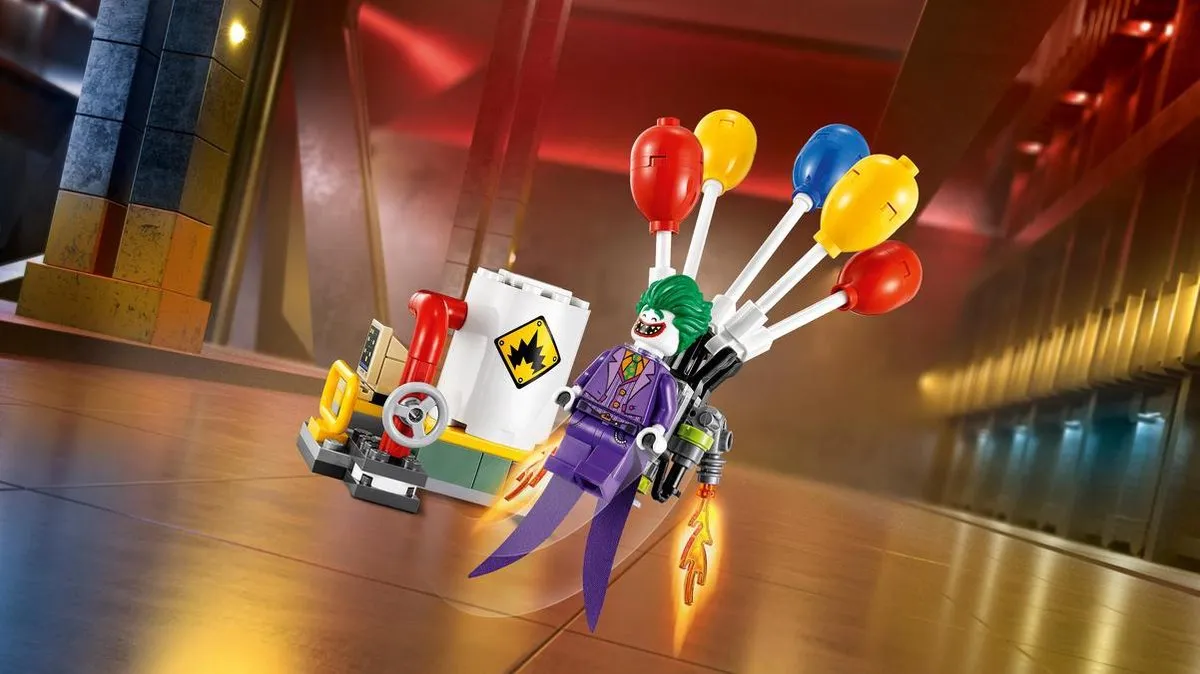LEGO Batman Movie The Joker Ballonvlucht 70900 - 124 Stukken - 2 Minifiguren