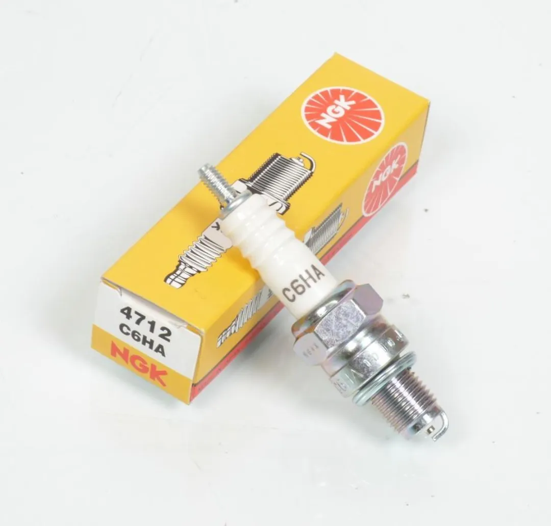 NGK Bougie C6HA 4712 - Wit