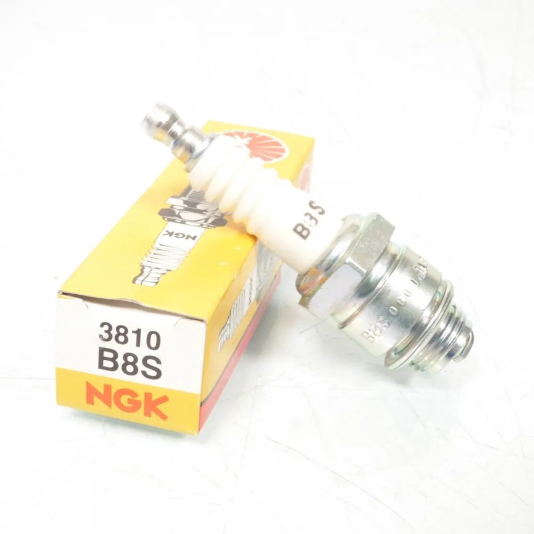 NGK BPM4A-10 Bougie