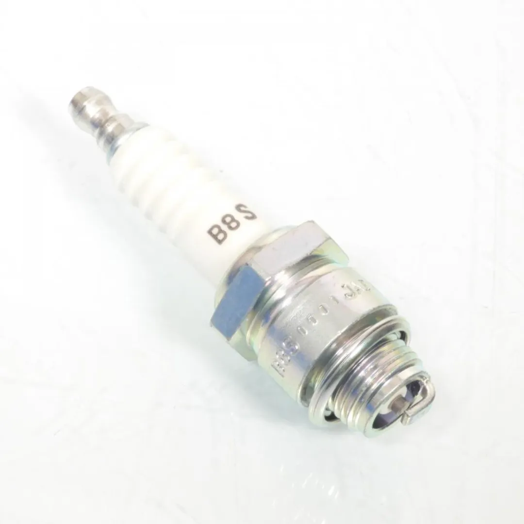 NGK BPM4A-10 Bougie - Wit