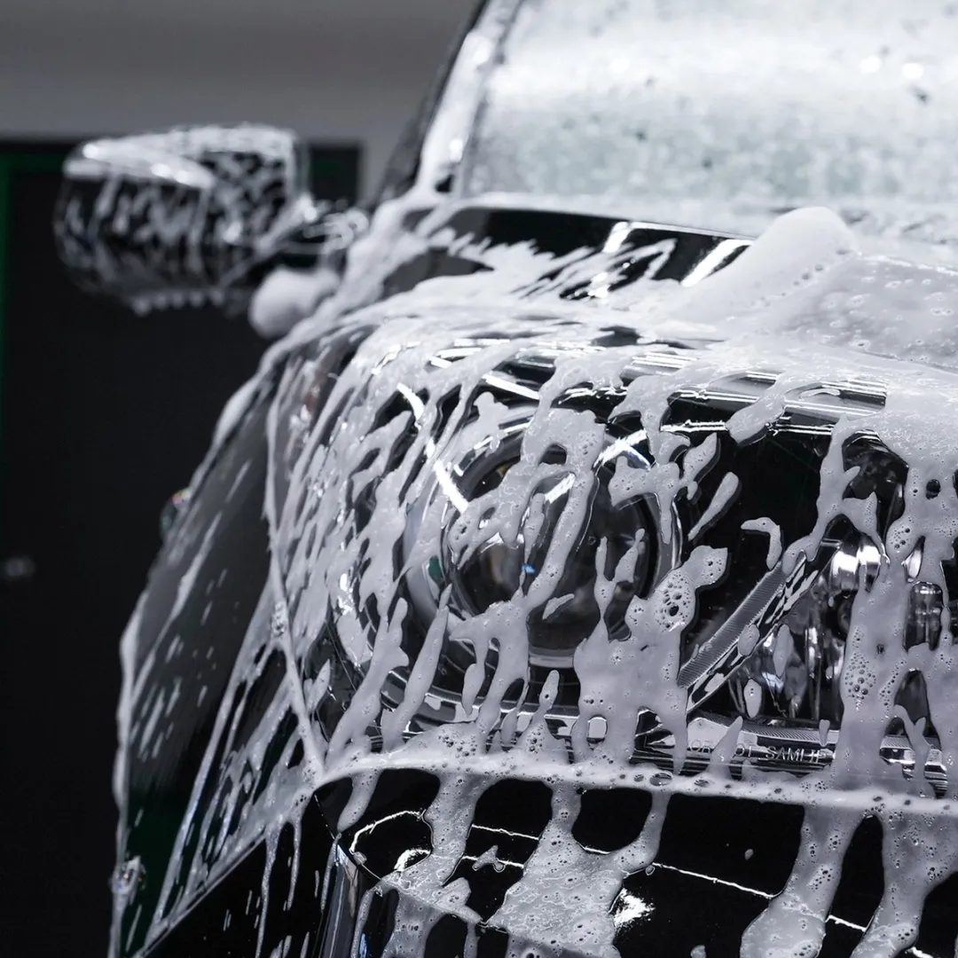 Turtle Wax Zip Wax Shampoo 1L