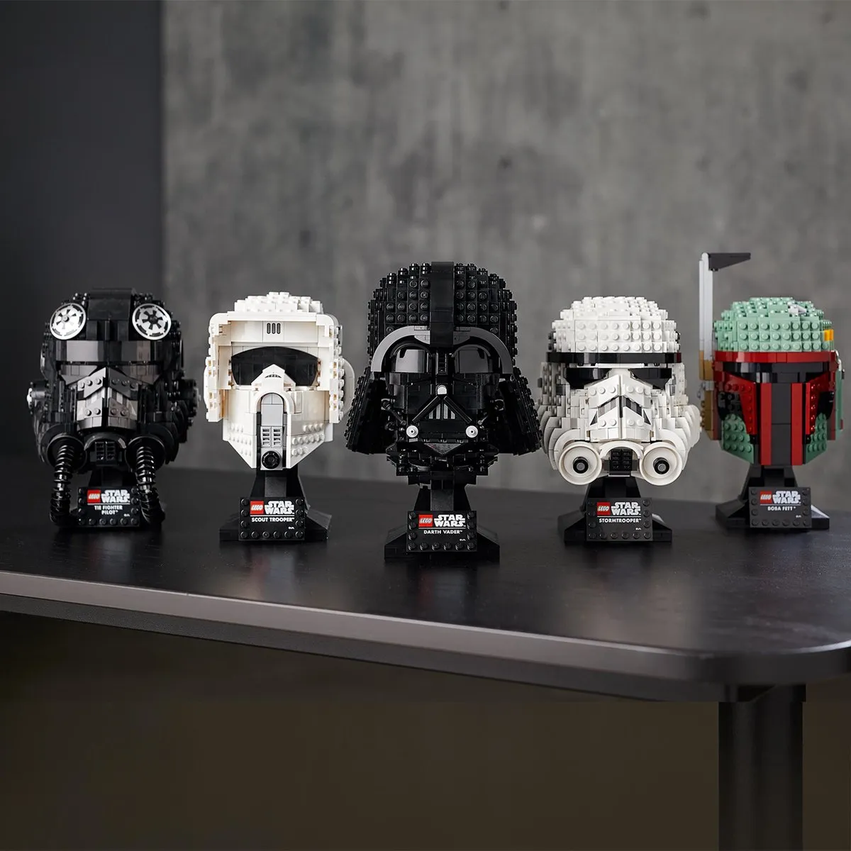 LEGO Star Wars Darth Vader Helm 75304 - 834 Stukken - afbeelding 6 van 6