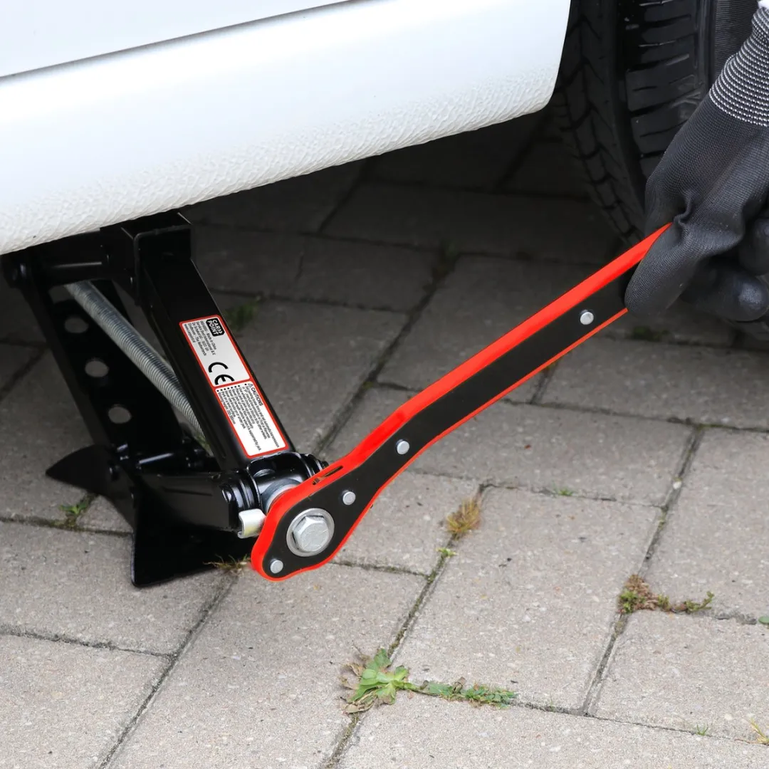 Carpoint Schaarkrik 1500KG - Hefhoogte 104-385mm - Zwart