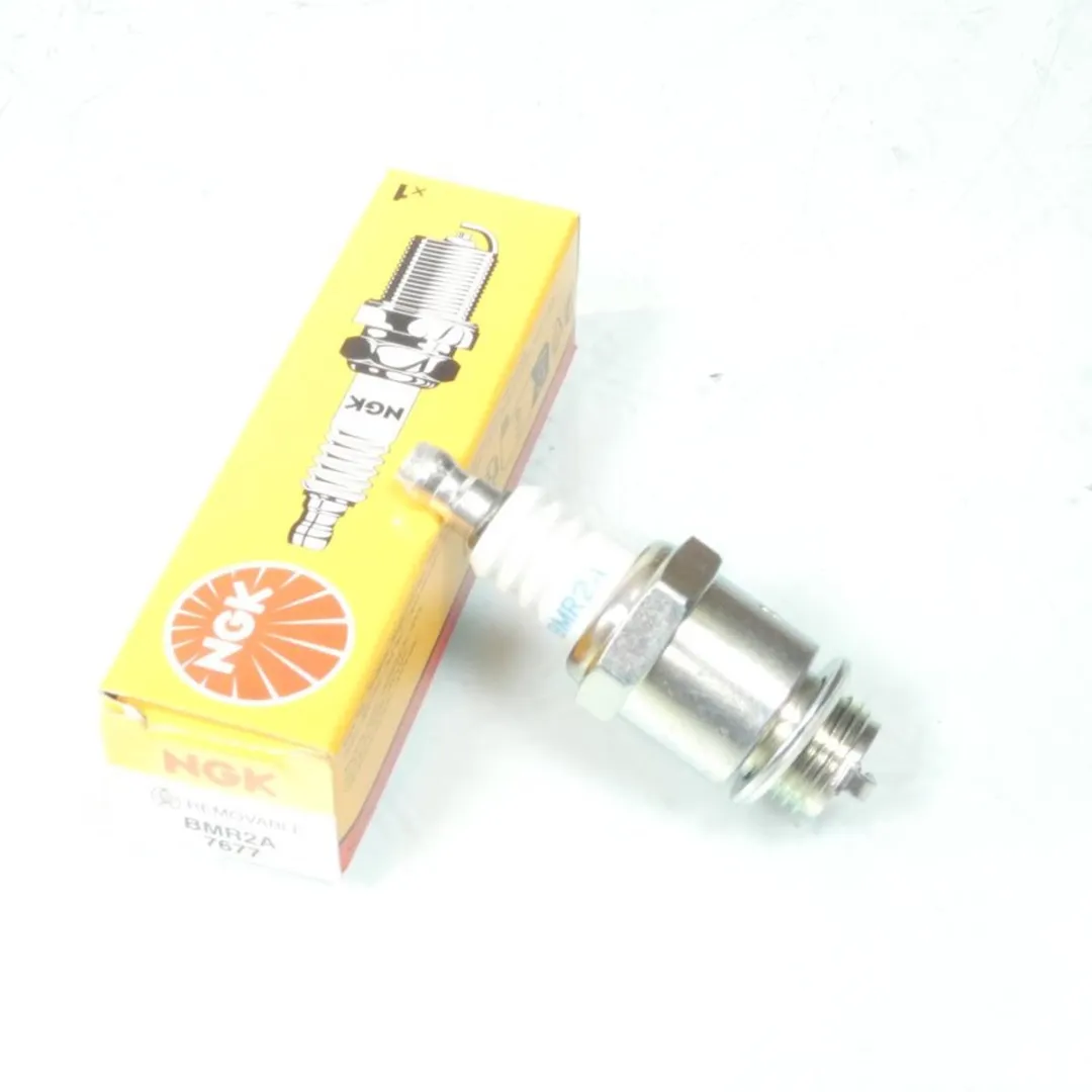 NGK BMR2A Bougie - Wit