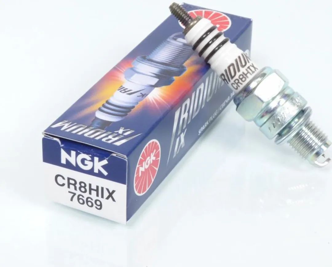 NGK CR8HIX Iridium Bougie - Zilver