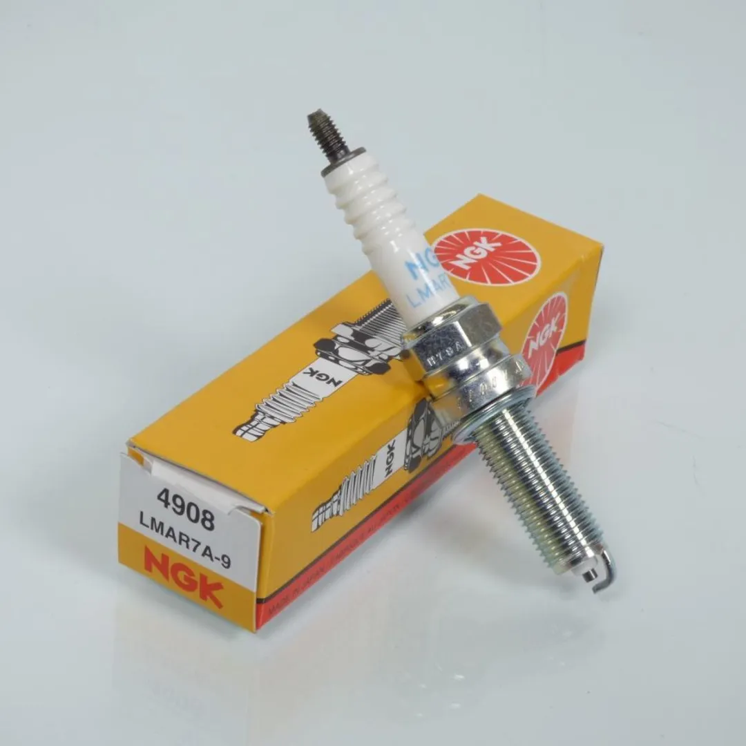 NGK Bougie voor Yamaha XVS 1300 Midnight Star 2009